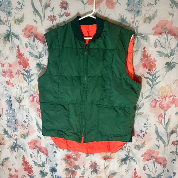 Vintage Reversible Green and Orange Puffer Vest - Picture 2 of 10